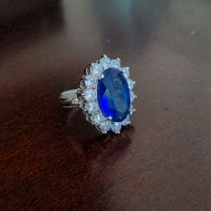 Princess Diana Kate Middleton blue sapphire ring, size 6.5
